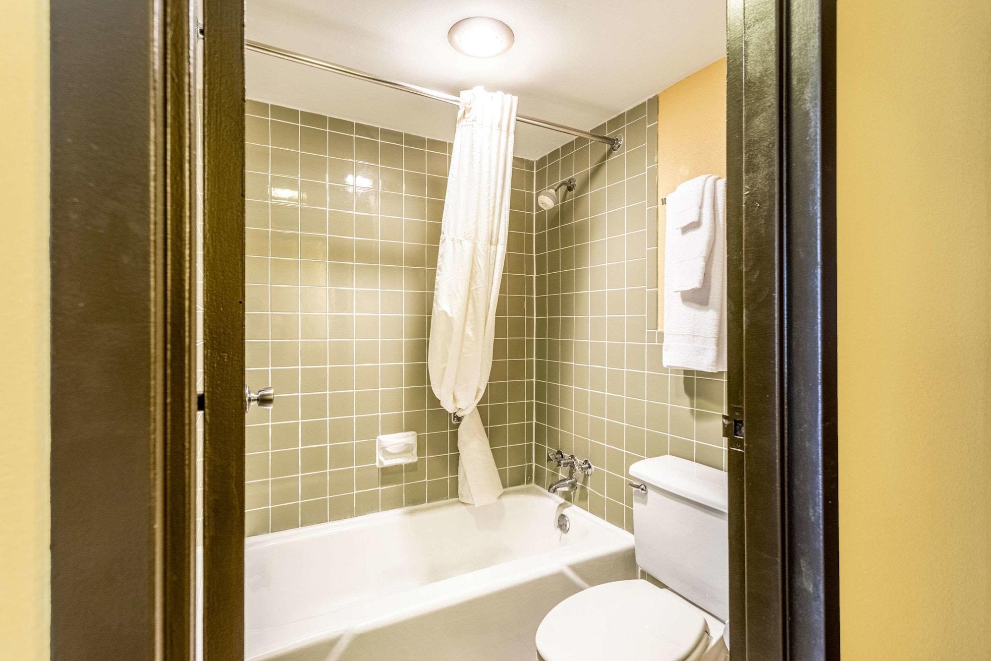 Econo Lodge Фрідонія Екстер'єр фото